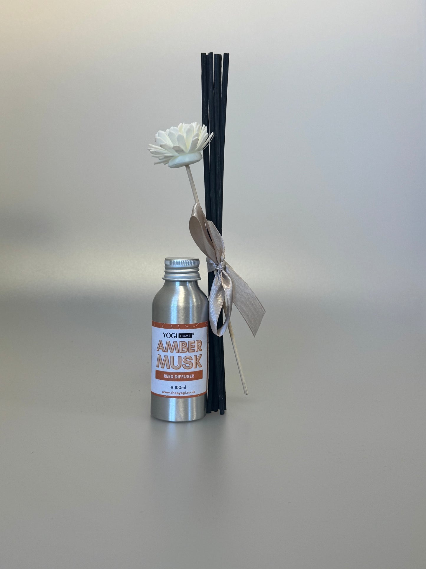 Amber Musk Reed Diffuser – 100ml
